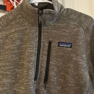 EUC men’s XS Patagonia sweatshirt quarter zip